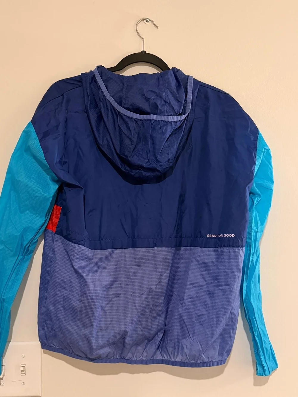 Cotopaxi Teca Half- Zip Windbreaker